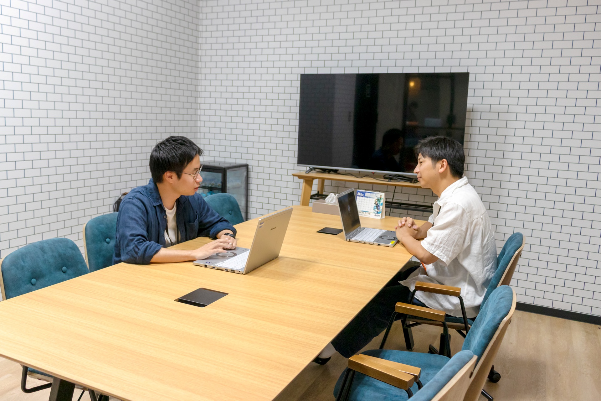 様々な業界・業種の経歴を持つメンバーが、ここで力を付けています