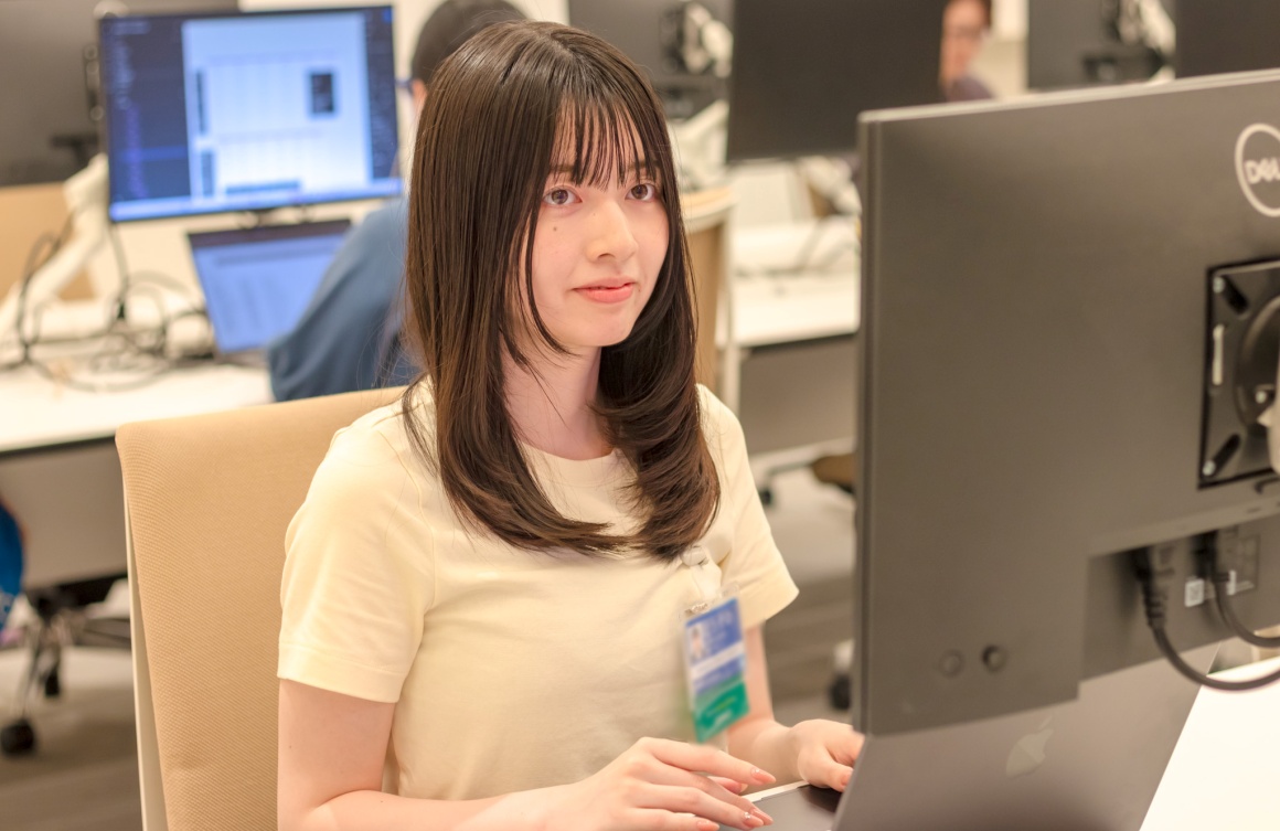自社サービスやコーポレートサイト等の制作を担当