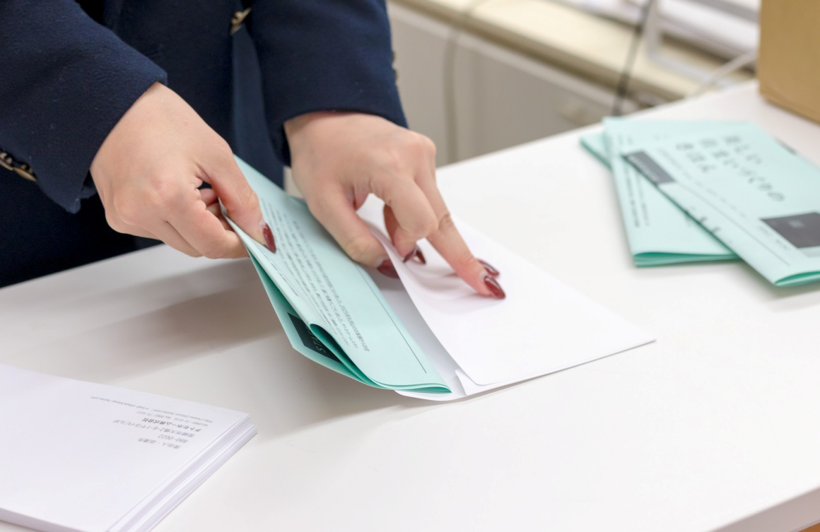 簡単な仕事から覚えていきます