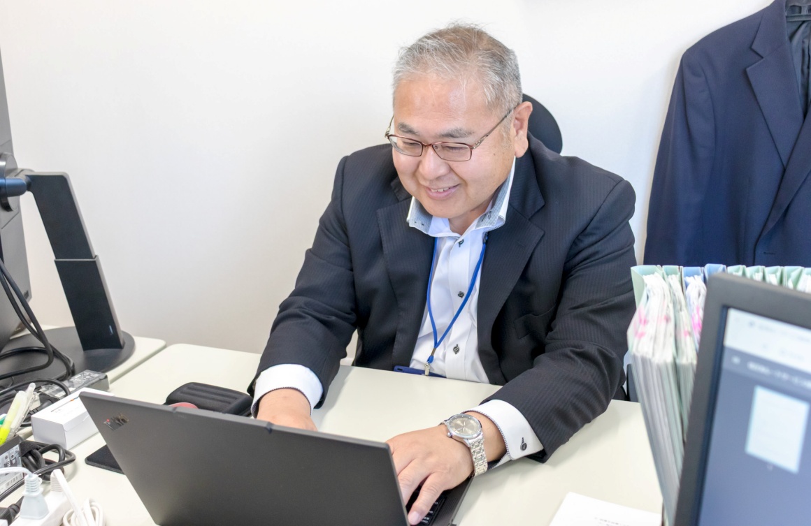 住民向けの説明や取り付けの段取りを担当します