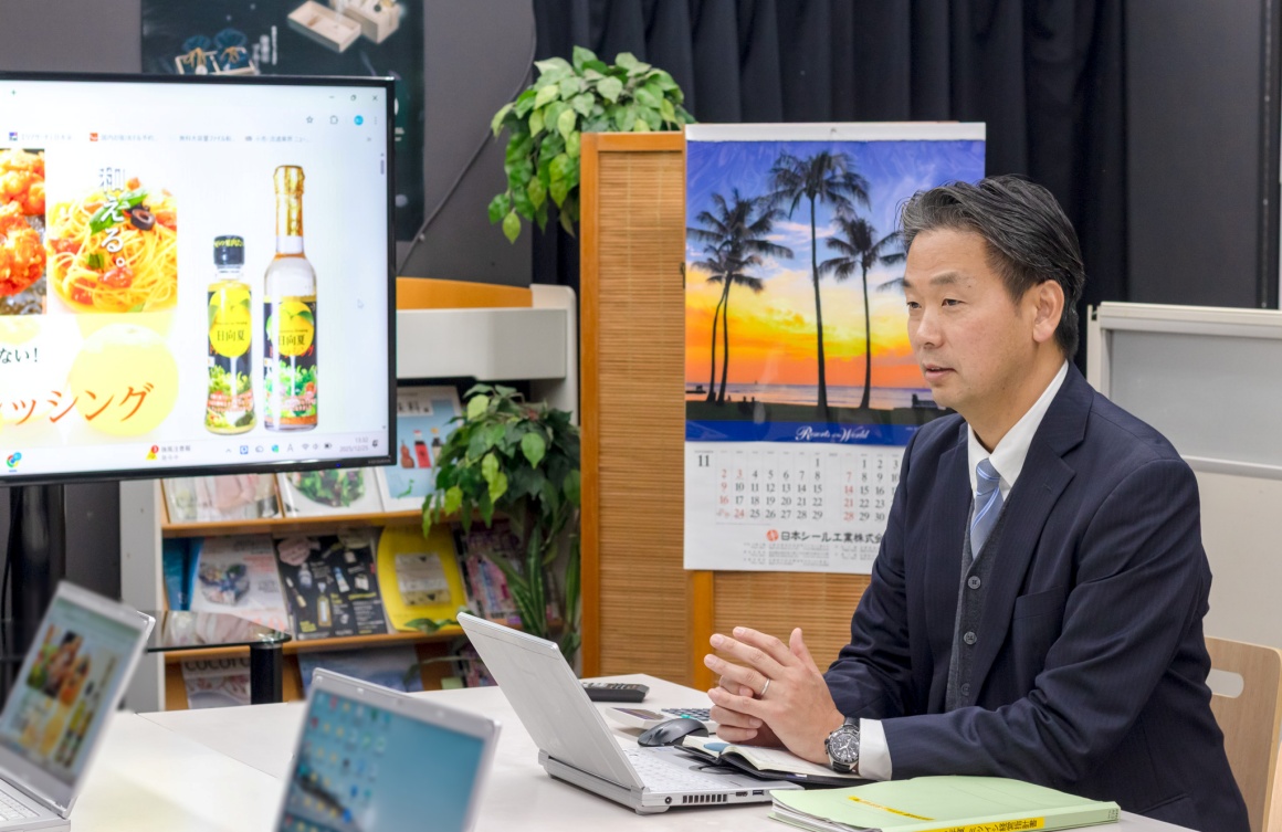 日向から全国に広がった「日向夏ドレッシング」