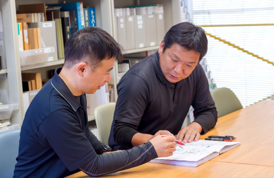 分業制を導入しています