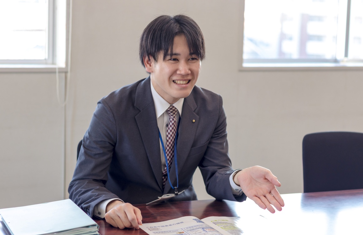 代理所に向けた共済の指導を担当します