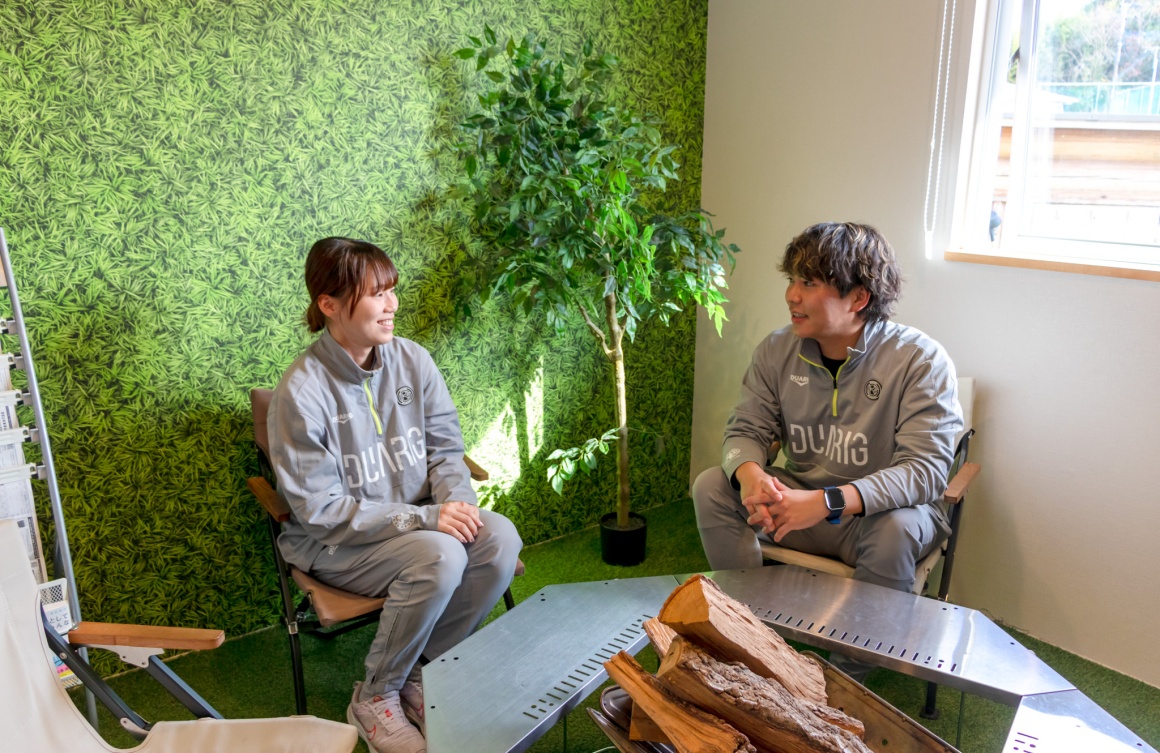 意見を出し合い、相談し合いながら進めています