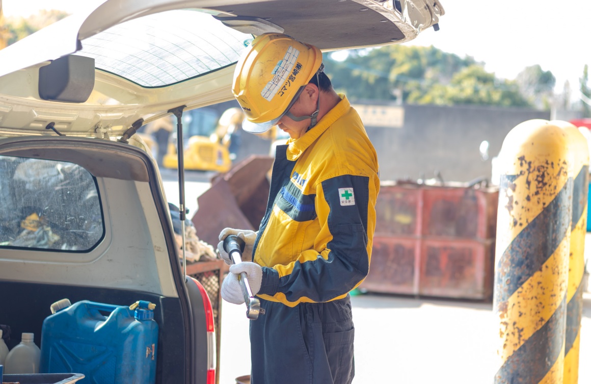 建設機械のメンテナンスや修理等を担当します