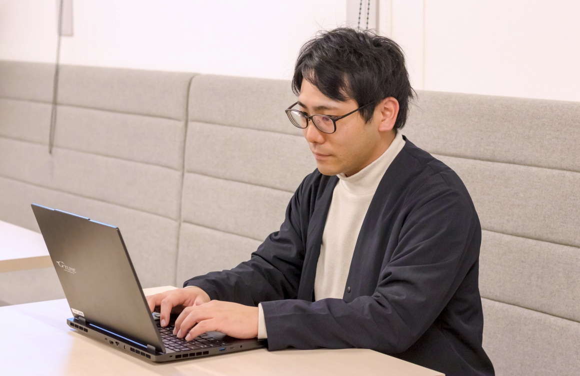 ふるさと納税に関するデザイン業務を担当します