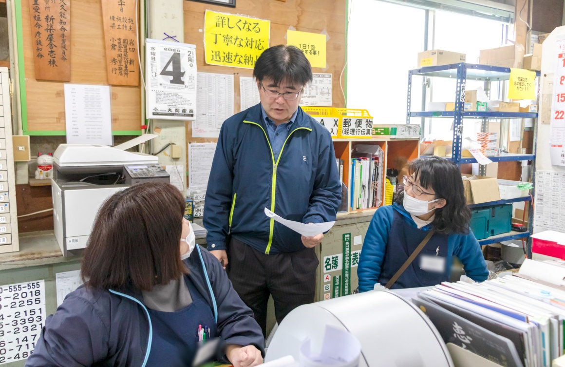 みんなで協力して商品をお届けしています