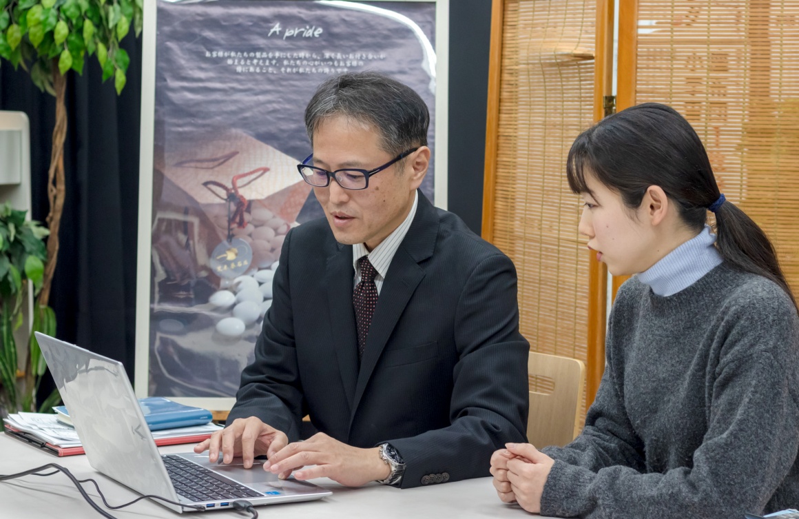 チームで意見を出し合い運営をしています