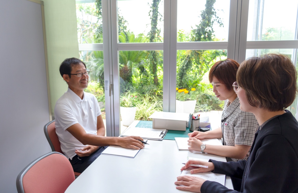 疑問点はチームで解決しています