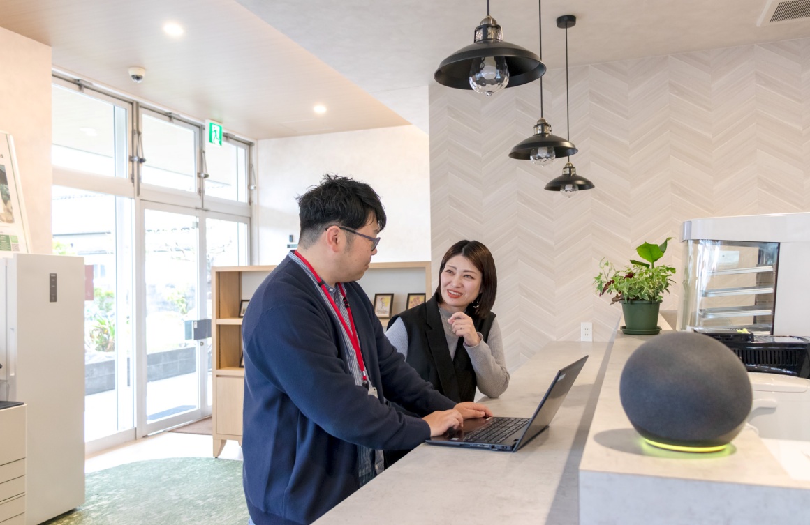 随時、情報共有をし、チーム全体でサポートしています