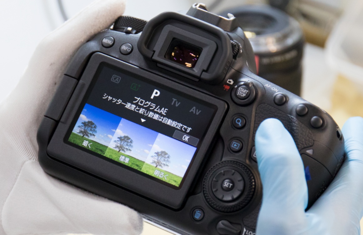 一眼レフカメラやレンズの製造を担当します