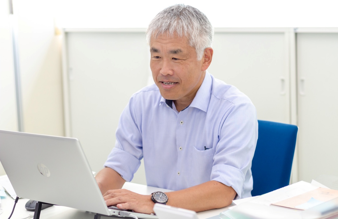 規定の整備や業務の効率化を進めています