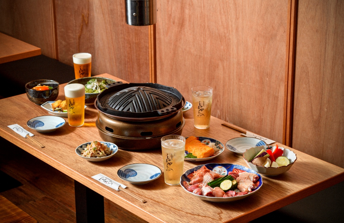 宮崎県産のブランド鶏が味わえる「しゃもや」