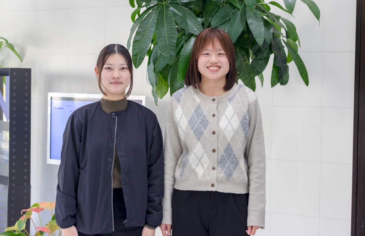 国産うなぎの総合商社として全国トップクラスの規模を誇る、鰻楽グループ。チームで協力して仕事を進めます